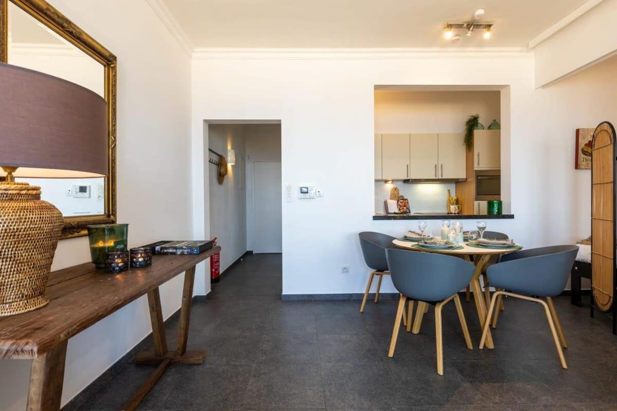 Huswell - Beautiful Spacious Studio With Frontal Sea View Knokke-Heist Buitenkant foto