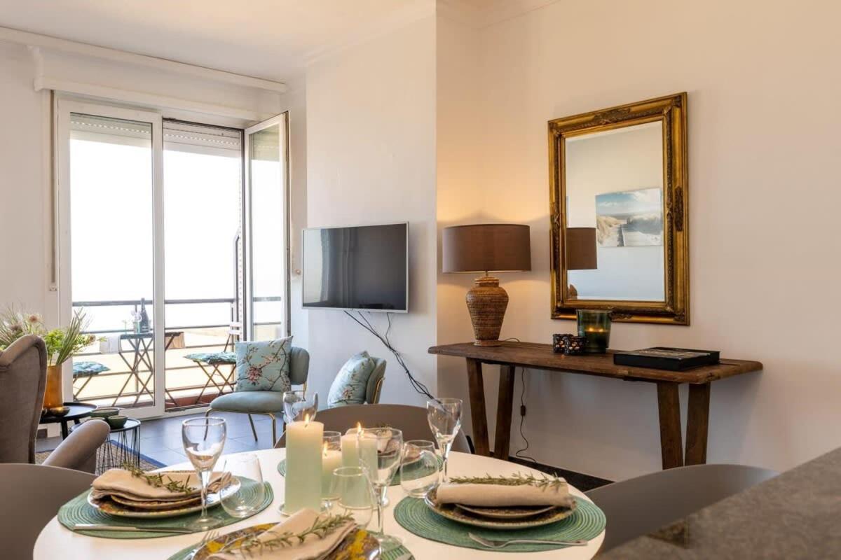 Huswell - Beautiful Spacious Studio With Frontal Sea View Knokke-Heist Buitenkant foto
