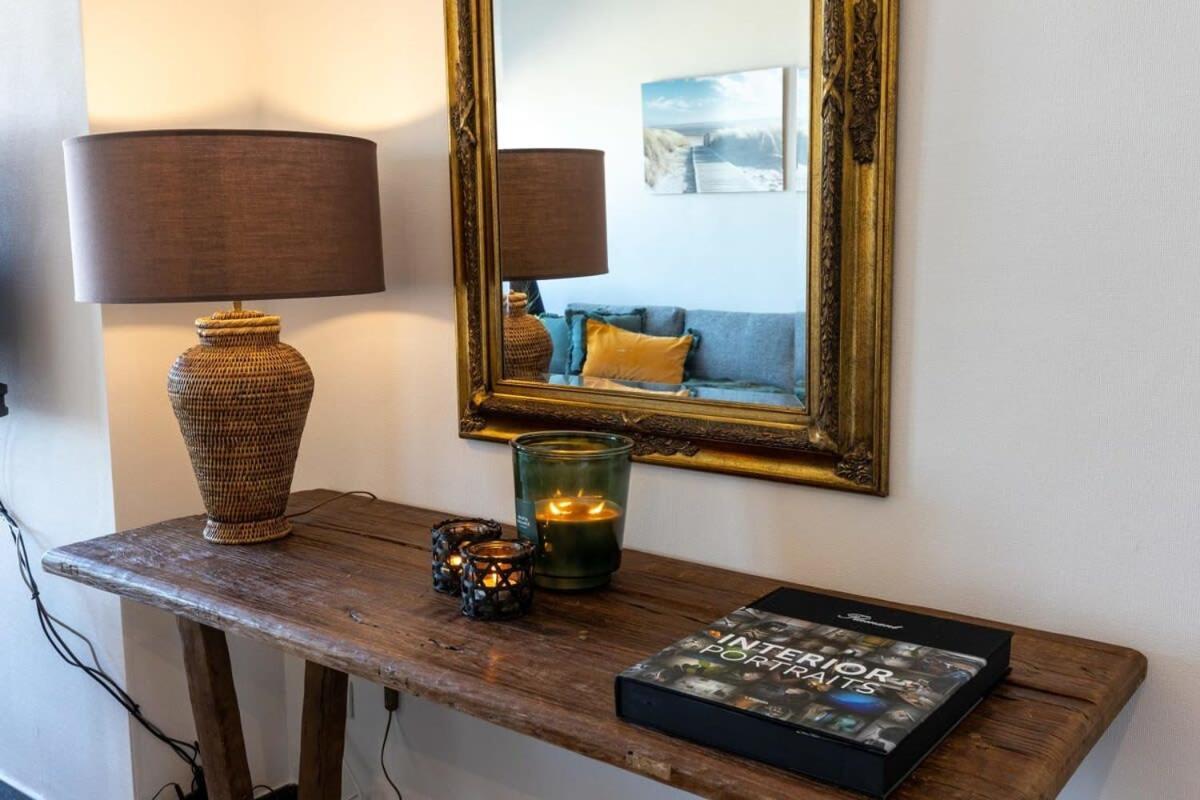Huswell - Beautiful Spacious Studio With Frontal Sea View Knokke-Heist Buitenkant foto