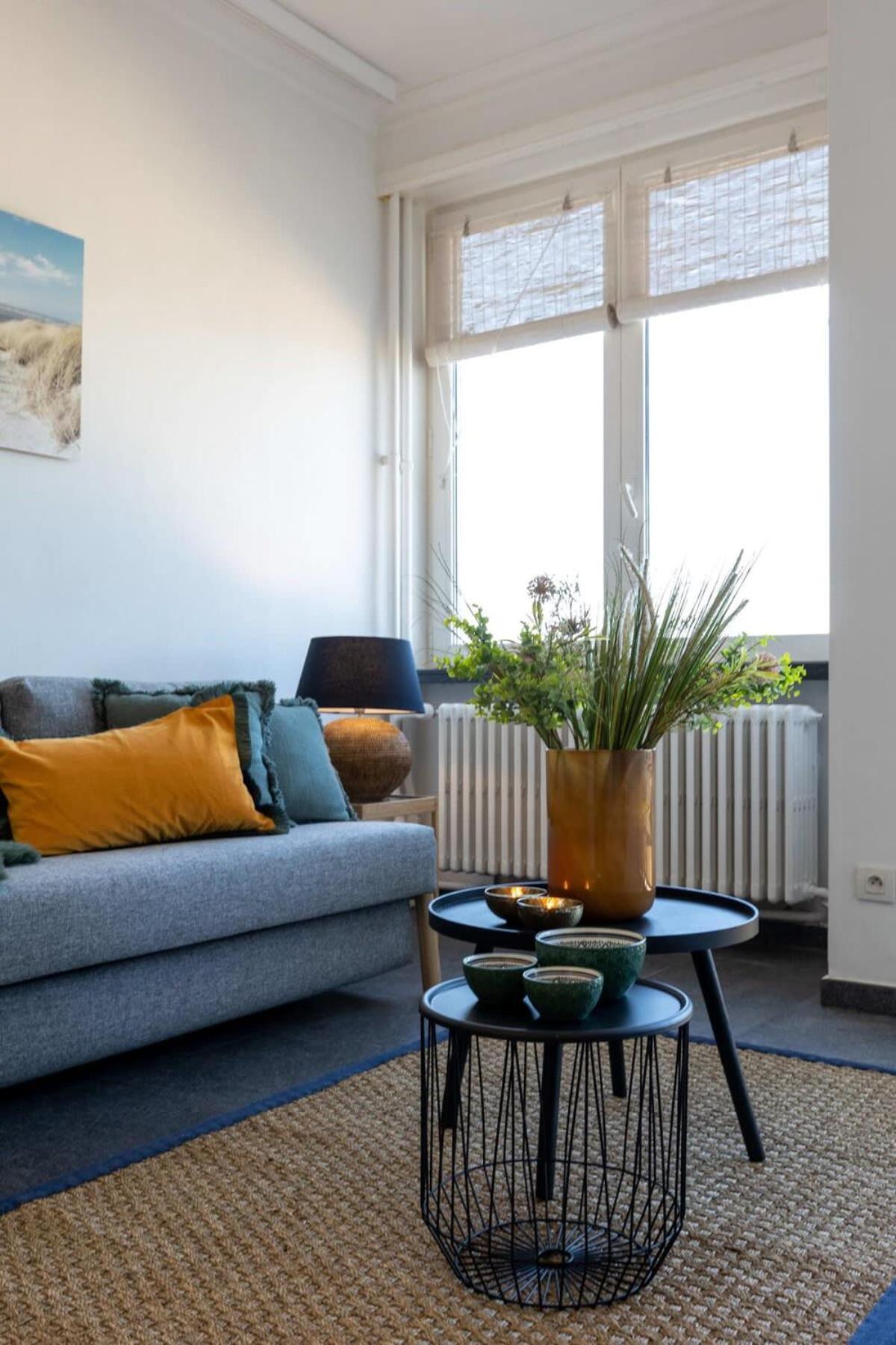 Huswell - Beautiful Spacious Studio With Frontal Sea View Knokke-Heist Buitenkant foto