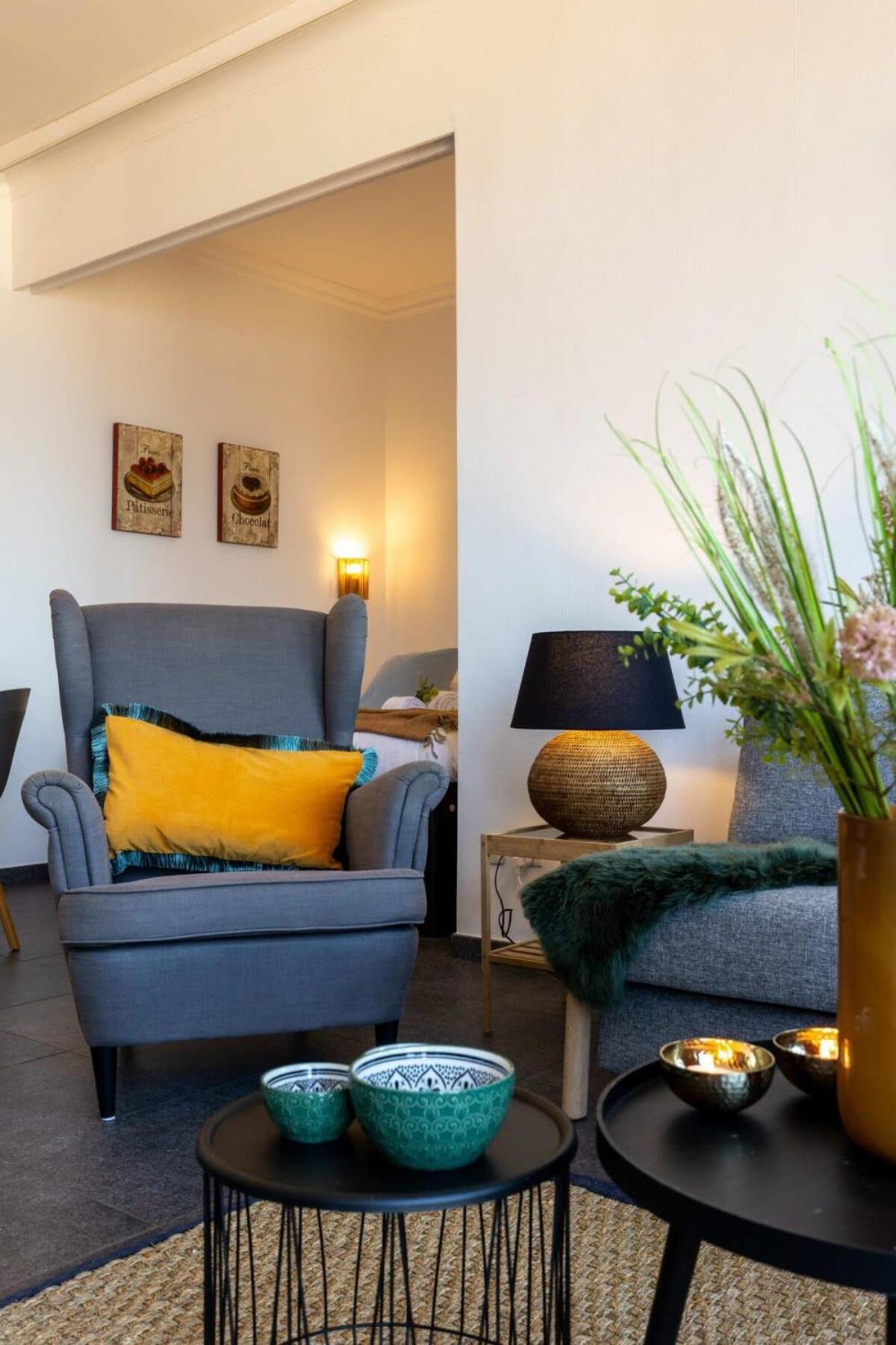 Huswell - Beautiful Spacious Studio With Frontal Sea View Knokke-Heist Buitenkant foto
