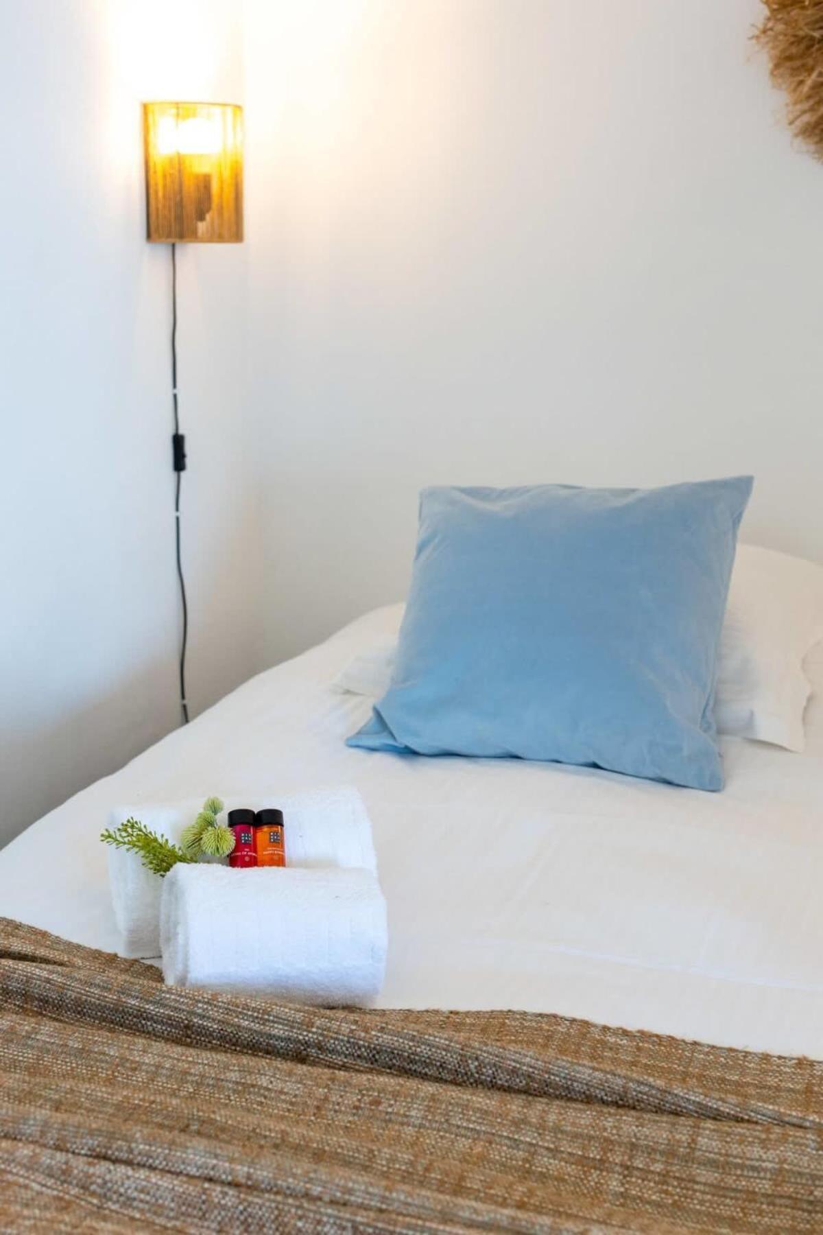 Huswell - Beautiful Spacious Studio With Frontal Sea View Knokke-Heist Buitenkant foto
